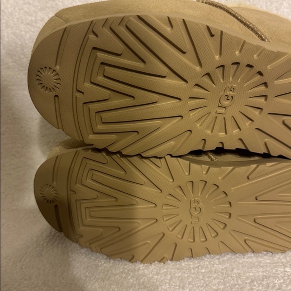 UGG Tan Winter Boots for Women - Picture 9 of 9